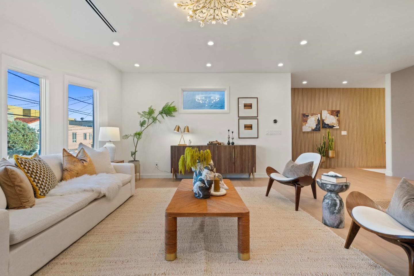 Detail Gallery Image 6 of 58 For 1563 43rd Ave, San Francisco,  CA 94122 - 3 Beds | 4/1 Baths