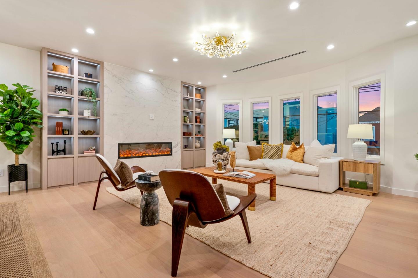 Detail Gallery Image 7 of 58 For 1563 43rd Ave, San Francisco,  CA 94122 - 3 Beds | 4/1 Baths