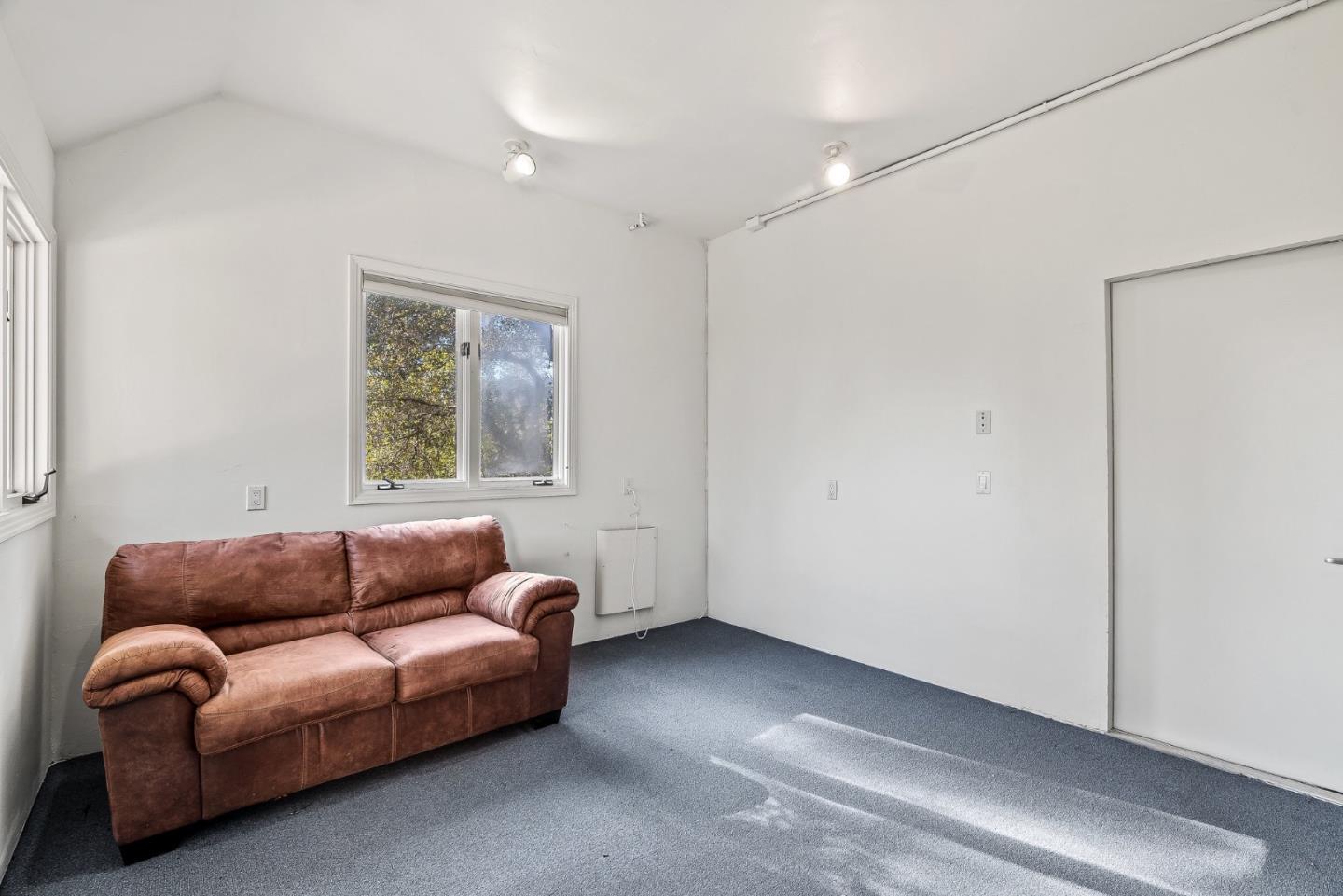 Detail Gallery Image 56 of 60 For 2222 Ocean Street Ext, Santa Cruz,  CA 95060 - 4 Beds | 3 Baths