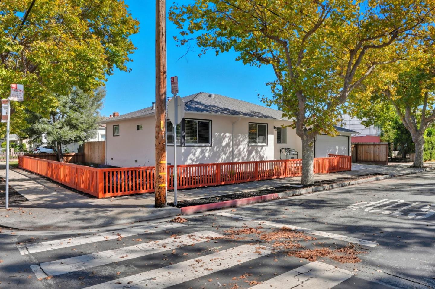 Detail Gallery Image 4 of 32 For 252 N Fremont St, San Mateo,  CA 94401 - 3 Beds | 1 Baths