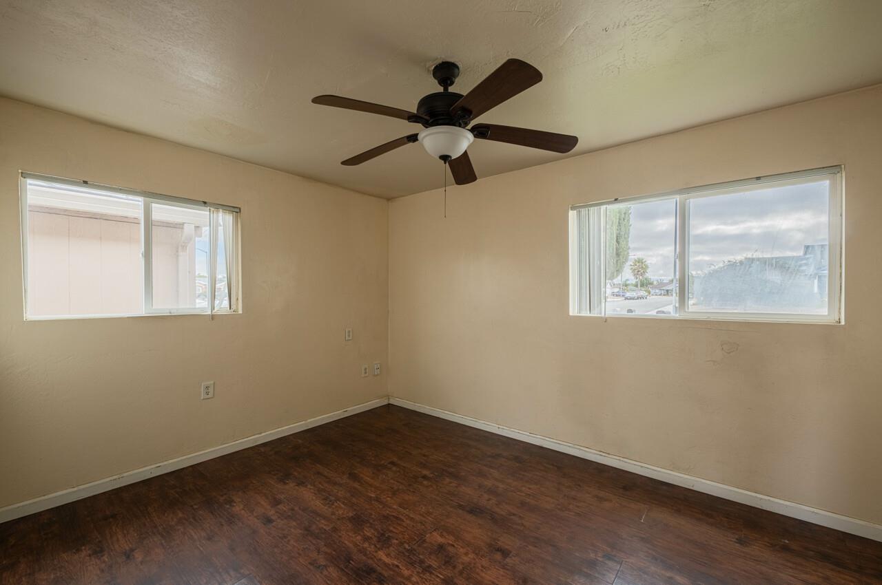 Detail Gallery Image 13 of 37 For 420 Front Bridgevale Rd, Hollister,  CA 95023 - 4 Beds | 2 Baths