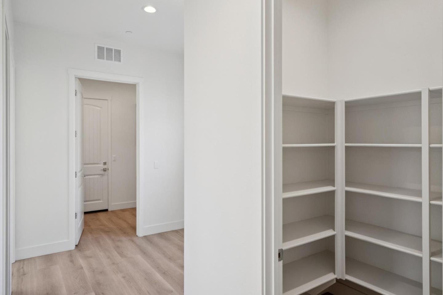 Detail Gallery Image 32 of 41 For 605 Santa Ynez Way, Marina,  CA 93933 - 4 Beds | 3 Baths