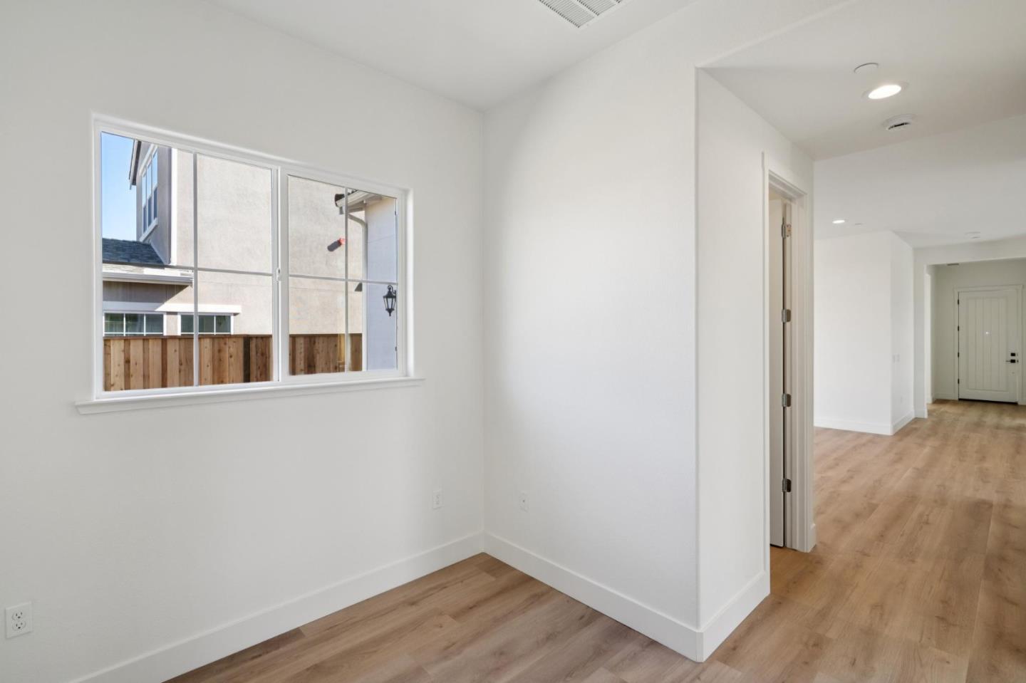 Detail Gallery Image 39 of 41 For 605 Santa Ynez Way, Marina,  CA 93933 - 4 Beds | 3 Baths