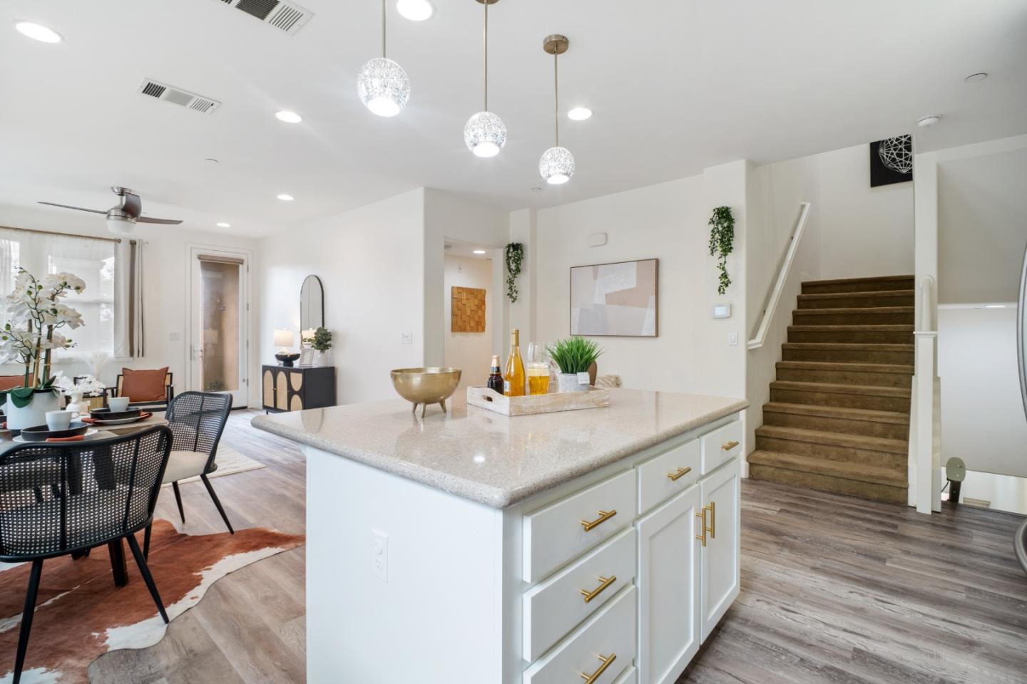 Detail Gallery Image 16 of 59 For 160 Currlin Cir, Milpitas,  CA 95035 - 3 Beds | 3 Baths