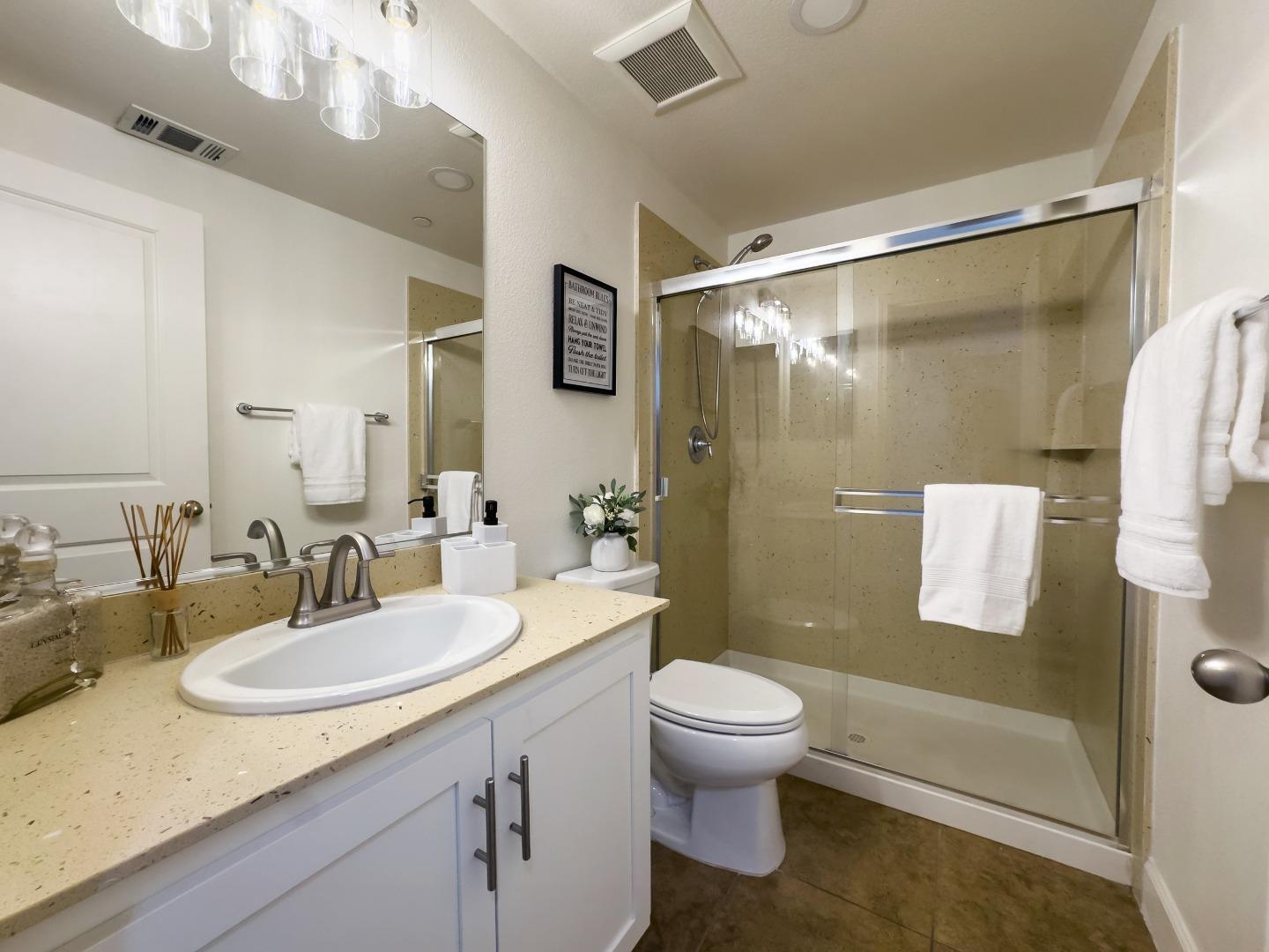 Detail Gallery Image 39 of 59 For 160 Currlin Cir, Milpitas,  CA 95035 - 3 Beds | 3 Baths