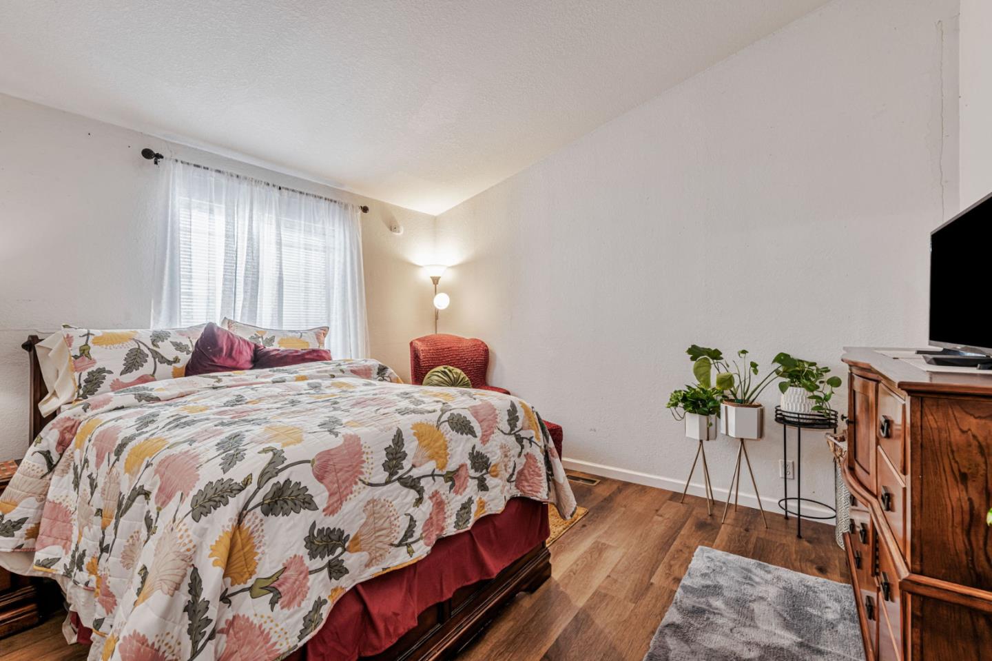 Detail Gallery Image 26 of 46 For 1580 Balein Ct #14,  Hayward,  CA 94544 - 3 Beds | 2 Baths