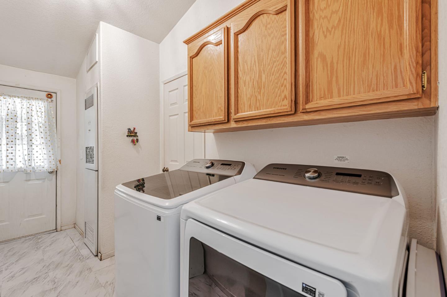 Detail Gallery Image 33 of 46 For 1580 Balein Ct #14,  Hayward,  CA 94544 - 3 Beds | 2 Baths