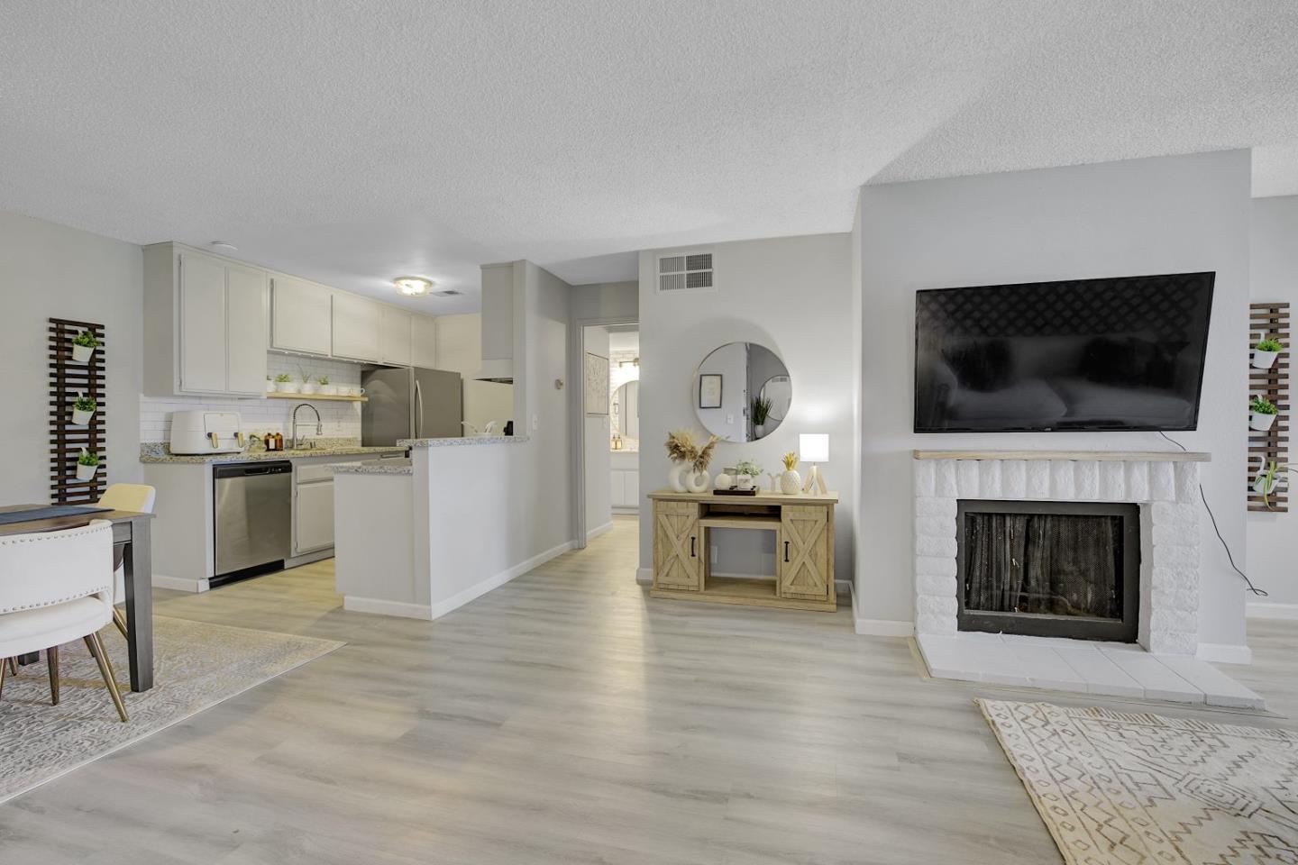 Detail Gallery Image 3 of 31 For 247 N Capitol Ave #235,  San Jose,  CA 95127 - 1 Beds | 1 Baths