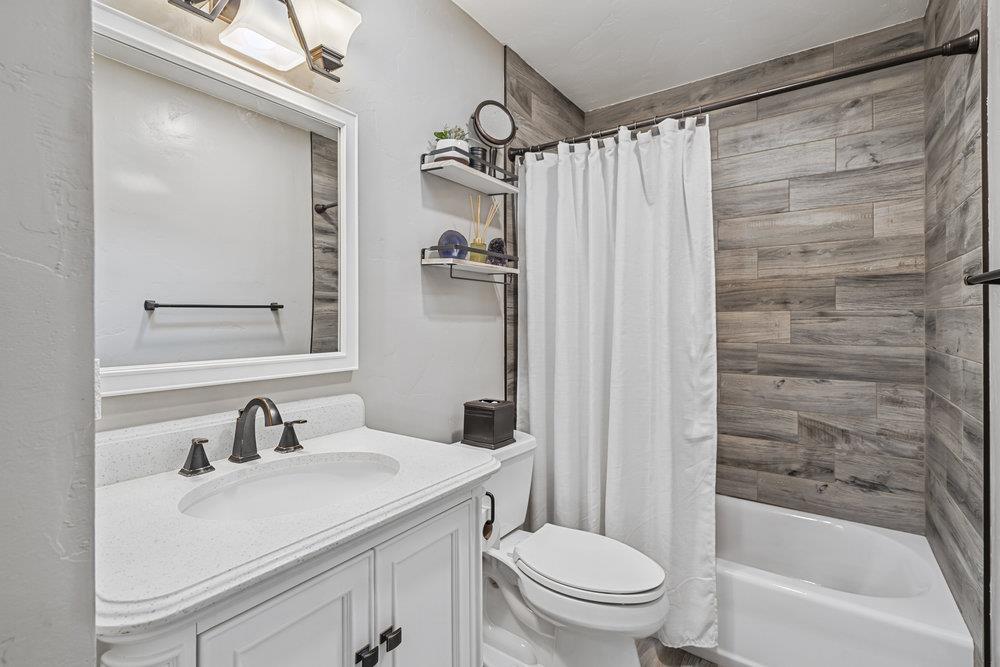 Detail Gallery Image 20 of 49 For 296 Ridgemark Dr, Hollister,  CA 95023 - 2 Beds | 2 Baths