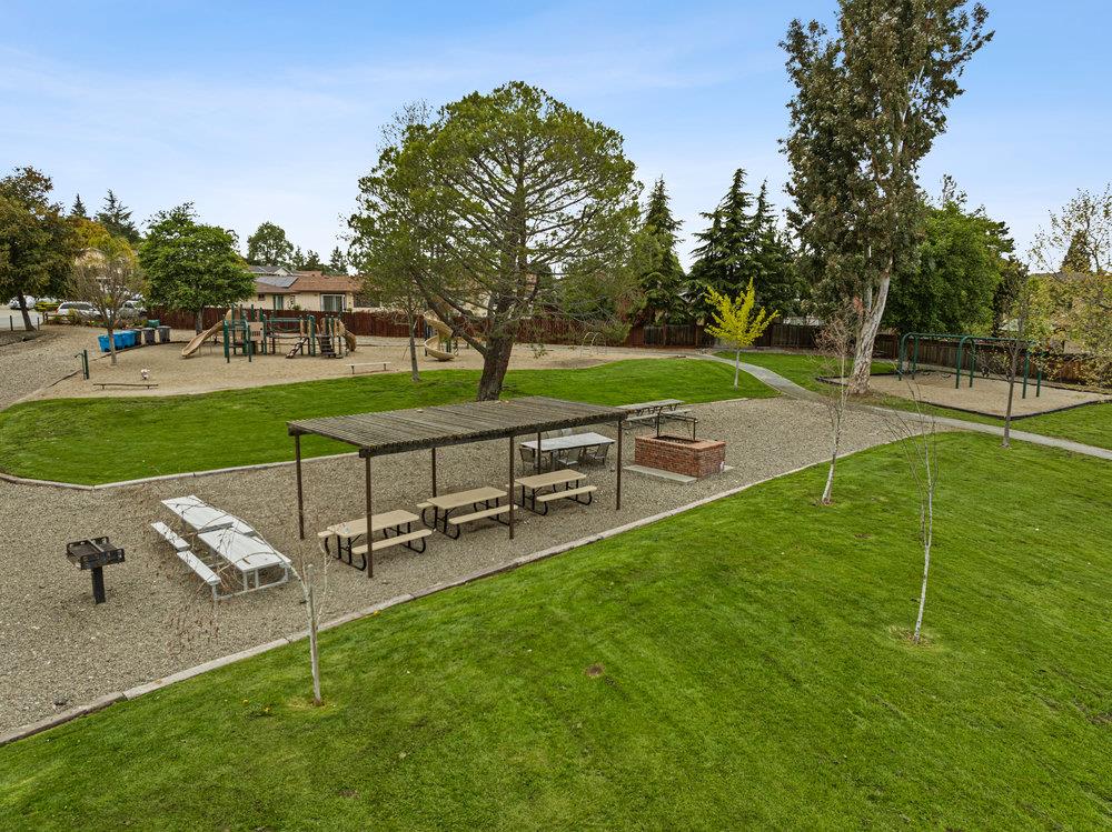 Detail Gallery Image 47 of 49 For 296 Ridgemark Dr, Hollister,  CA 95023 - 2 Beds | 2 Baths