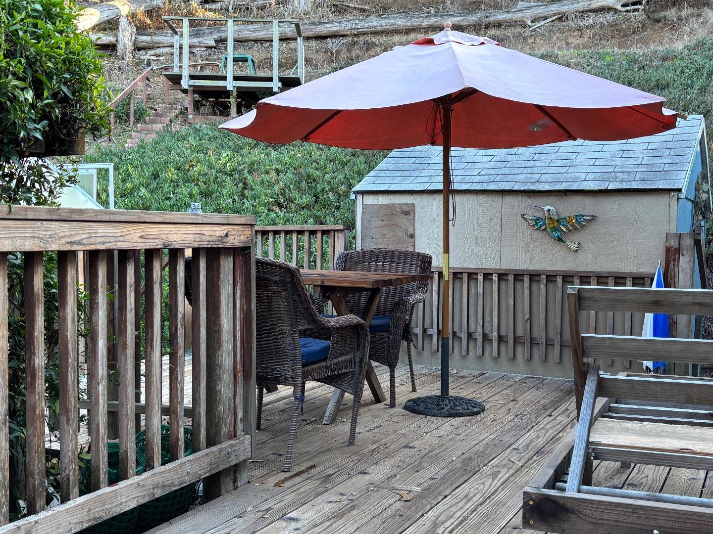 Detail Gallery Image 4 of 9 For 809 Maher Rd, Royal Oaks,  CA 95076 - 3 Beds | 2 Baths