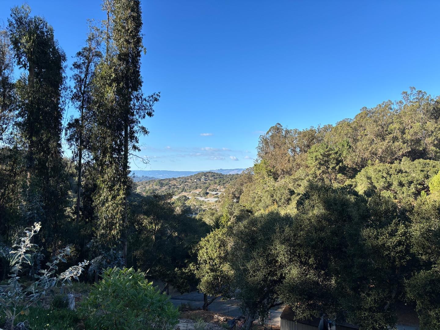 Detail Gallery Image 8 of 9 For 809 Maher Rd, Royal Oaks,  CA 95076 - 3 Beds | 2 Baths