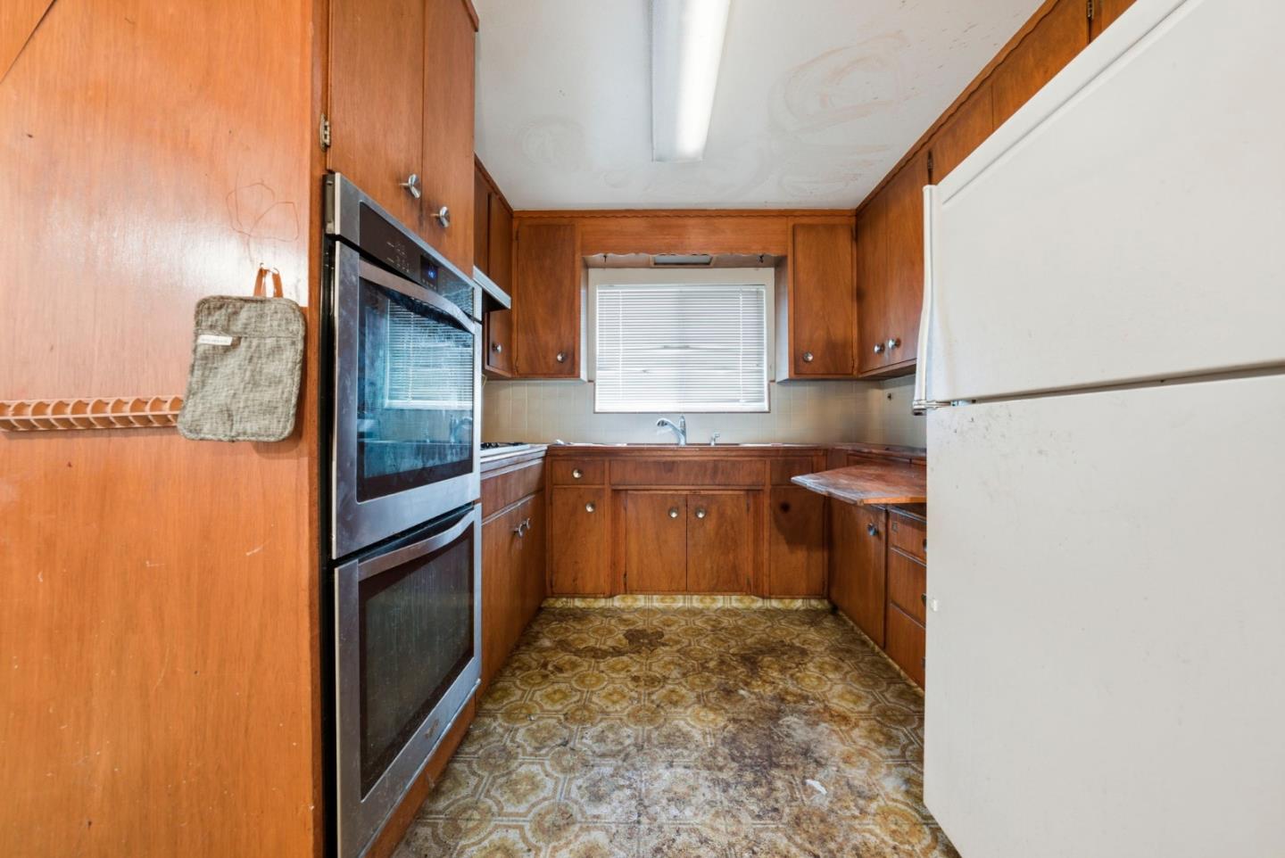 Detail Gallery Image 25 of 34 For 236 S Claremont Ave, San Jose,  CA 95127 - 3 Beds | 2 Baths