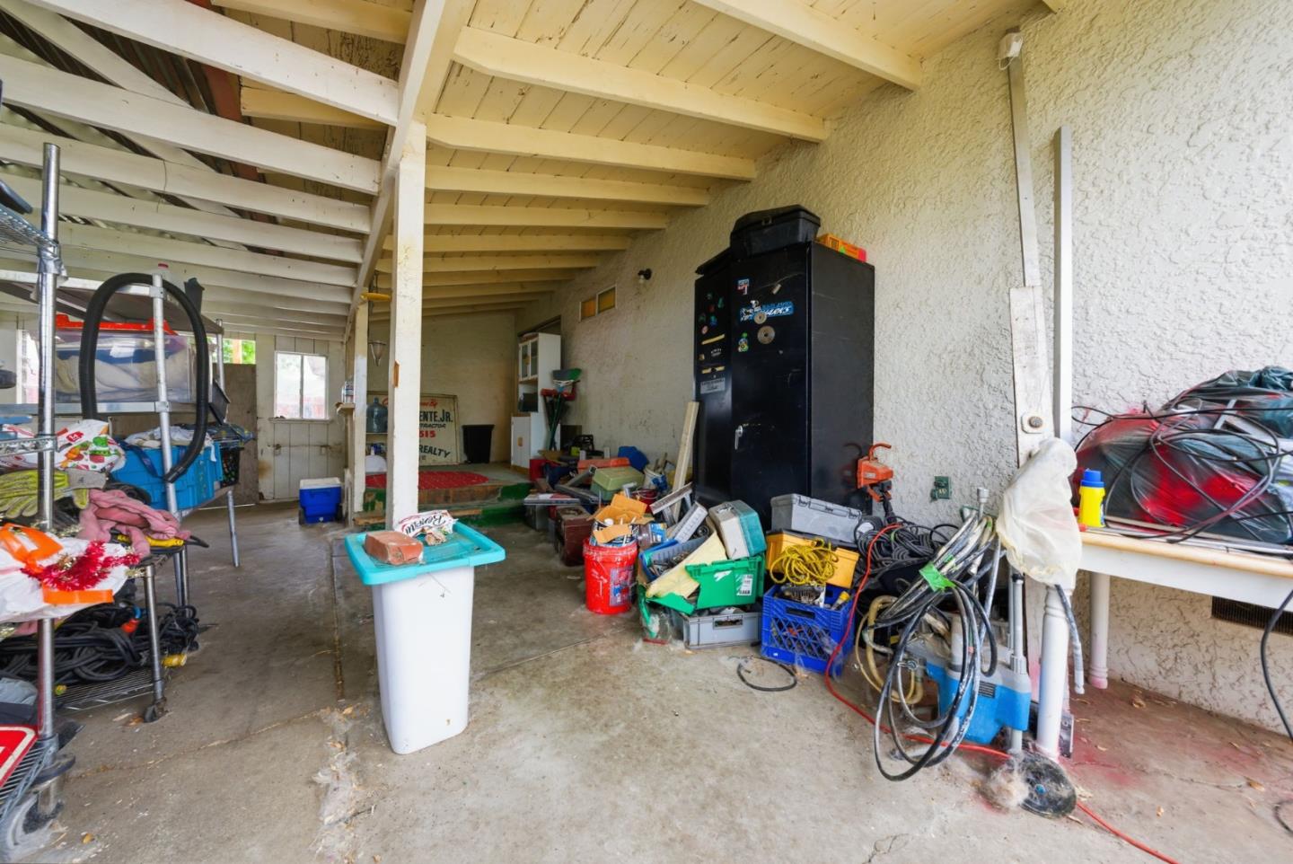 Detail Gallery Image 32 of 34 For 236 S Claremont Ave, San Jose,  CA 95127 - 3 Beds | 2 Baths