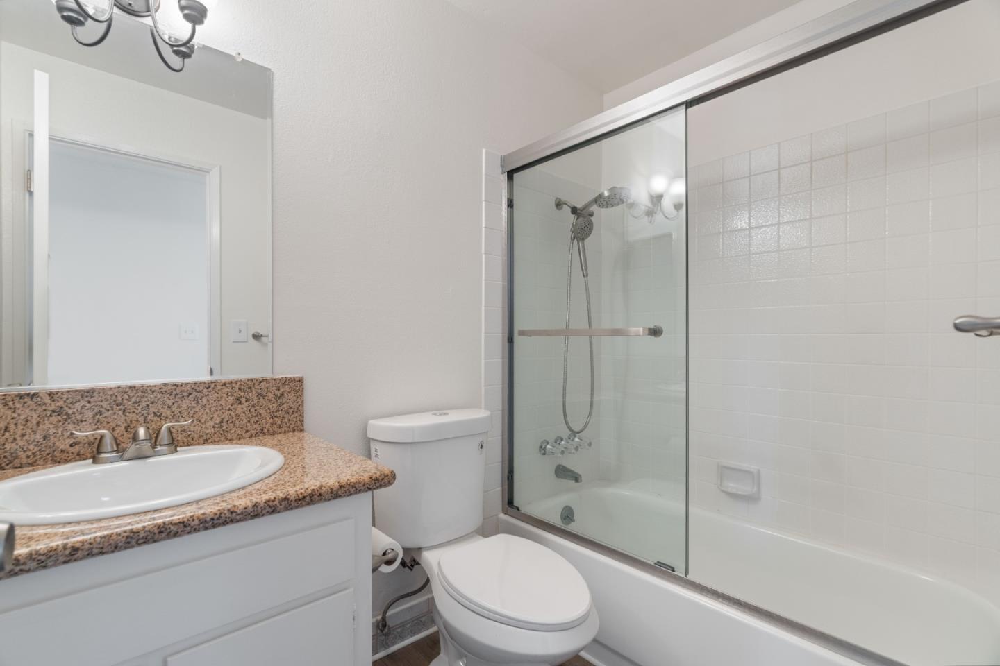 Detail Gallery Image 6 of 21 For 1155 Granada St, Vallejo,  CA 94591 - 4 Beds | 3 Baths