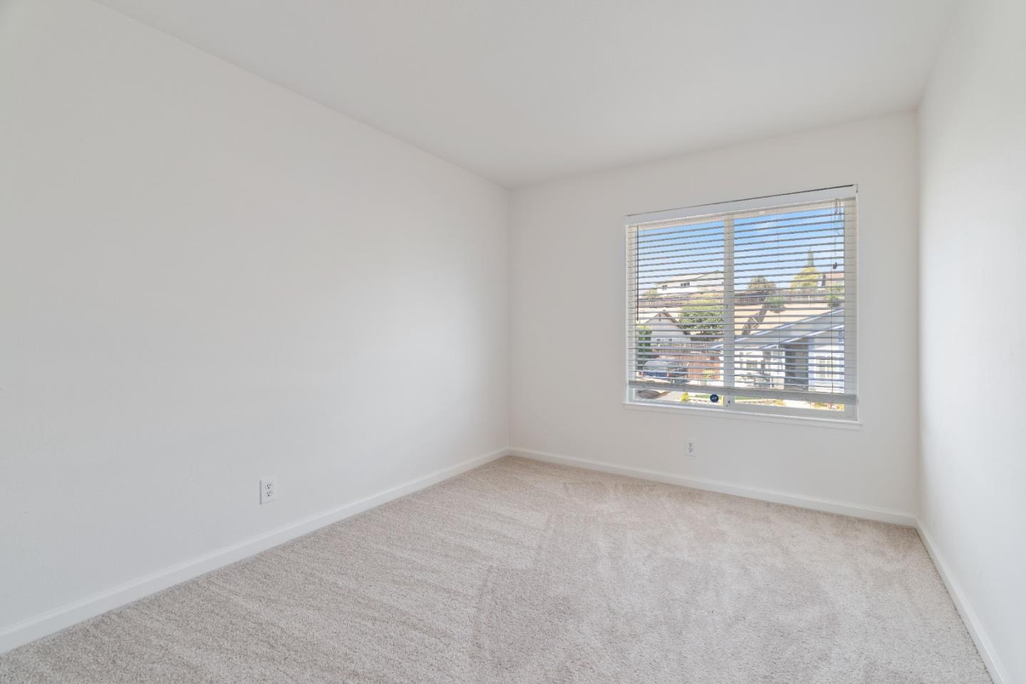 Detail Gallery Image 9 of 21 For 1155 Granada St, Vallejo,  CA 94591 - 4 Beds | 3 Baths