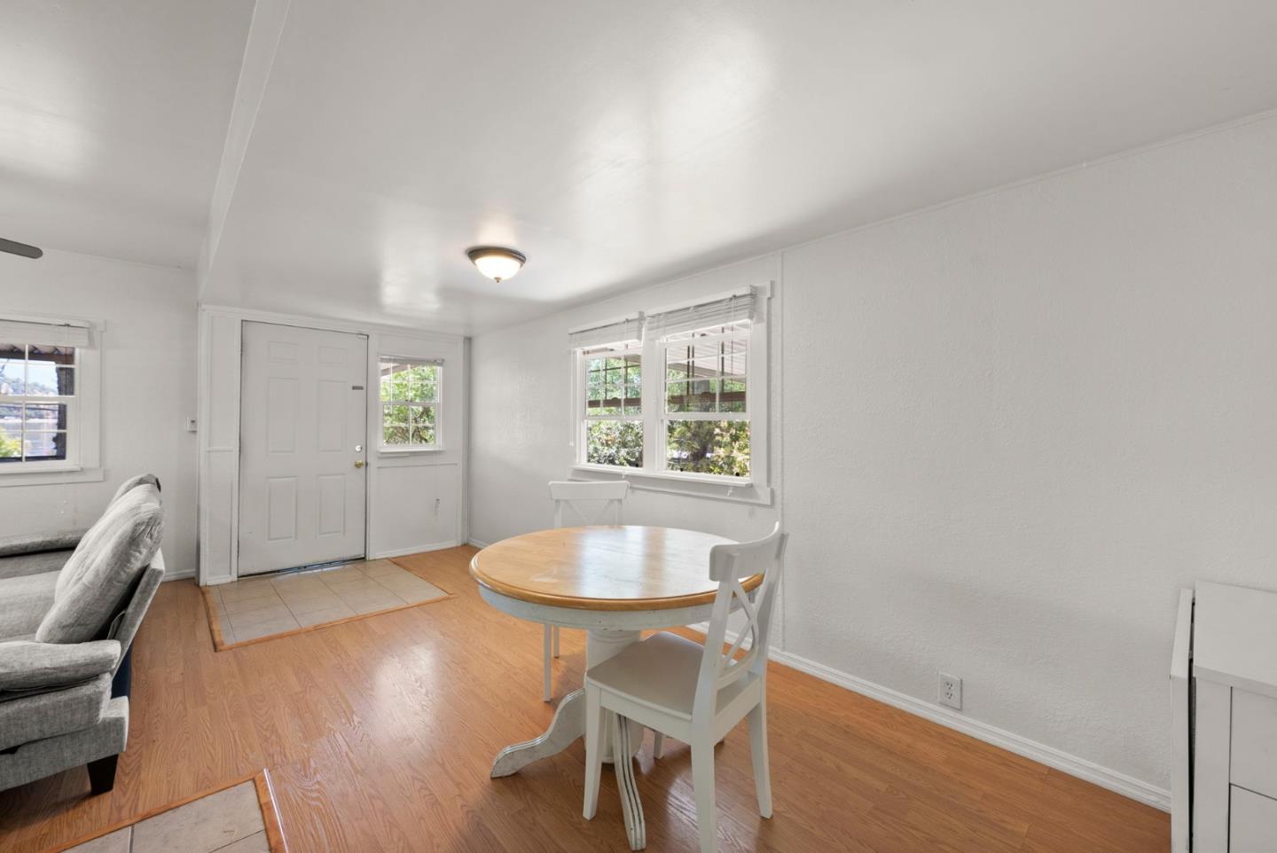 Detail Gallery Image 14 of 40 For 6726 Lakeshore Blvd, Lucerne,  CA 95458 - 3 Beds | 1 Baths