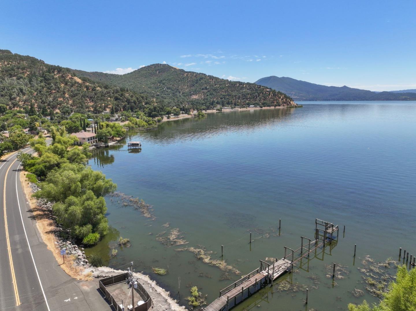 Detail Gallery Image 7 of 40 For 6726 Lakeshore Blvd, Lucerne,  CA 95458 - 3 Beds | 1 Baths