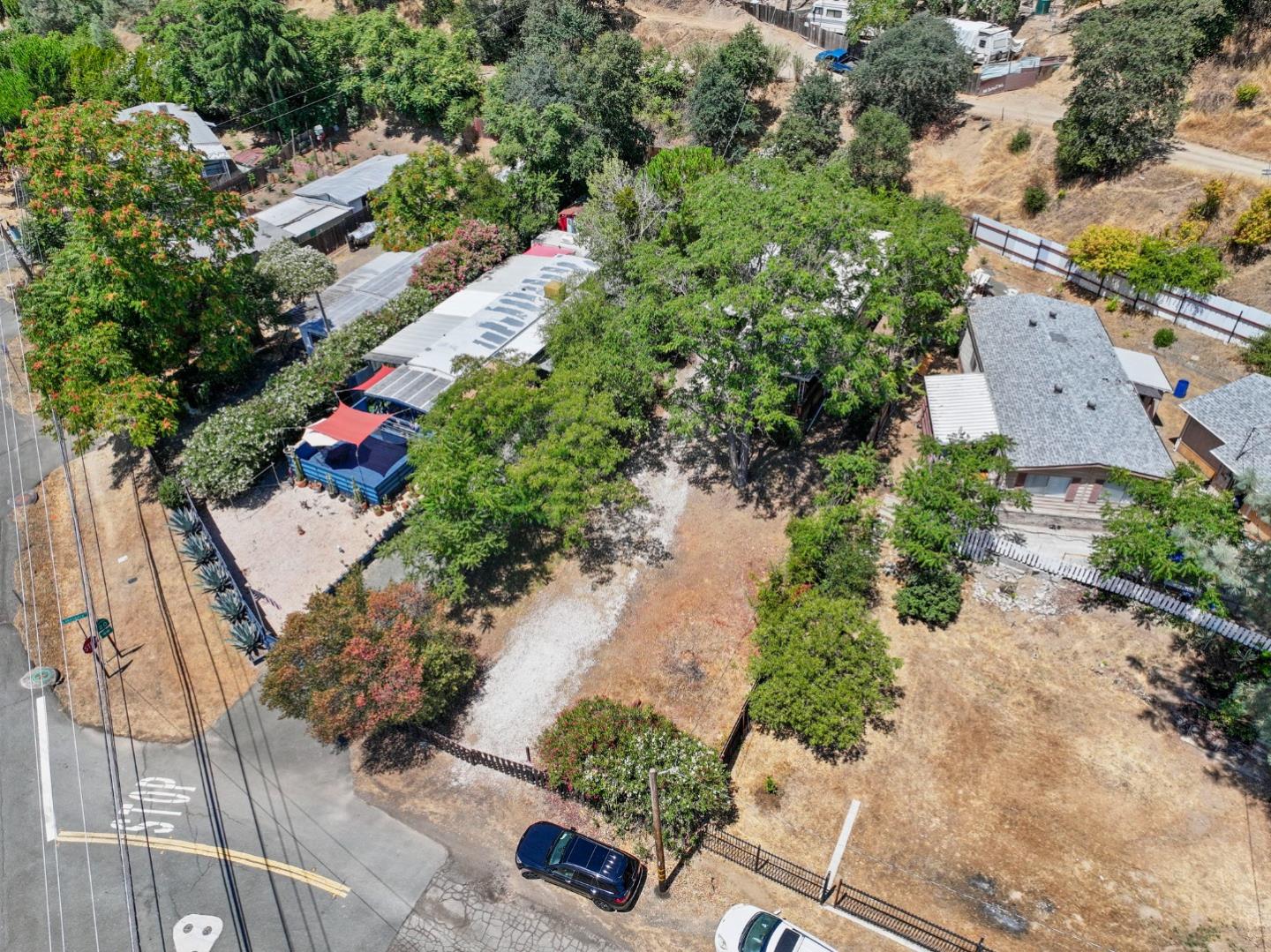 Detail Gallery Image 8 of 40 For 6726 Lakeshore Blvd, Lucerne,  CA 95458 - 3 Beds | 1 Baths