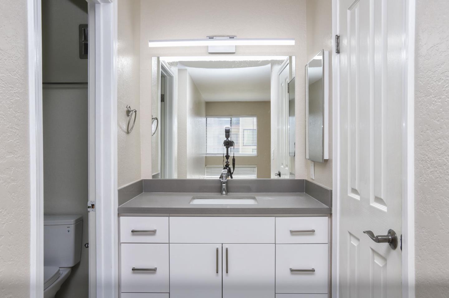 Detail Gallery Image 14 of 29 For 916 Beach Park Blvd #67,  Foster City,  CA 94404 - 3 Beds | 2 Baths