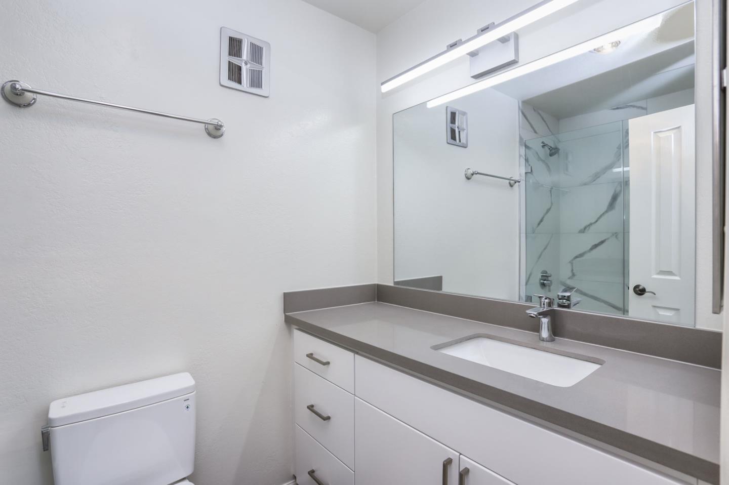 Detail Gallery Image 16 of 29 For 916 Beach Park Blvd #67,  Foster City,  CA 94404 - 3 Beds | 2 Baths