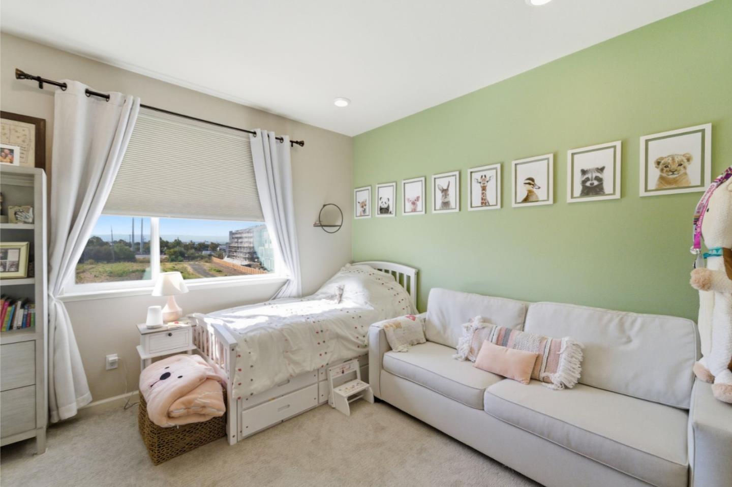 Detail Gallery Image 15 of 31 For 1206 California Cir, Milpitas,  CA 95035 - 2 Beds | 2/1 Baths