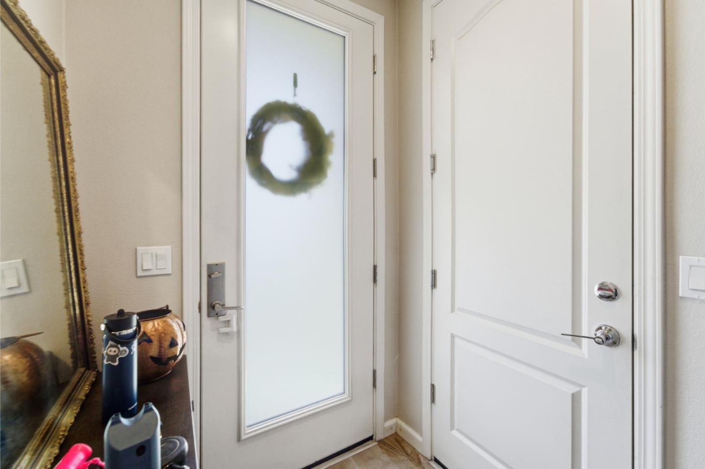 Detail Gallery Image 21 of 31 For 1206 California Cir, Milpitas,  CA 95035 - 2 Beds | 2/1 Baths