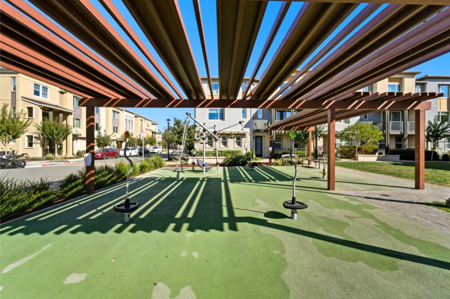 Detail Gallery Image 29 of 31 For 1206 California Cir, Milpitas,  CA 95035 - 2 Beds | 2/1 Baths