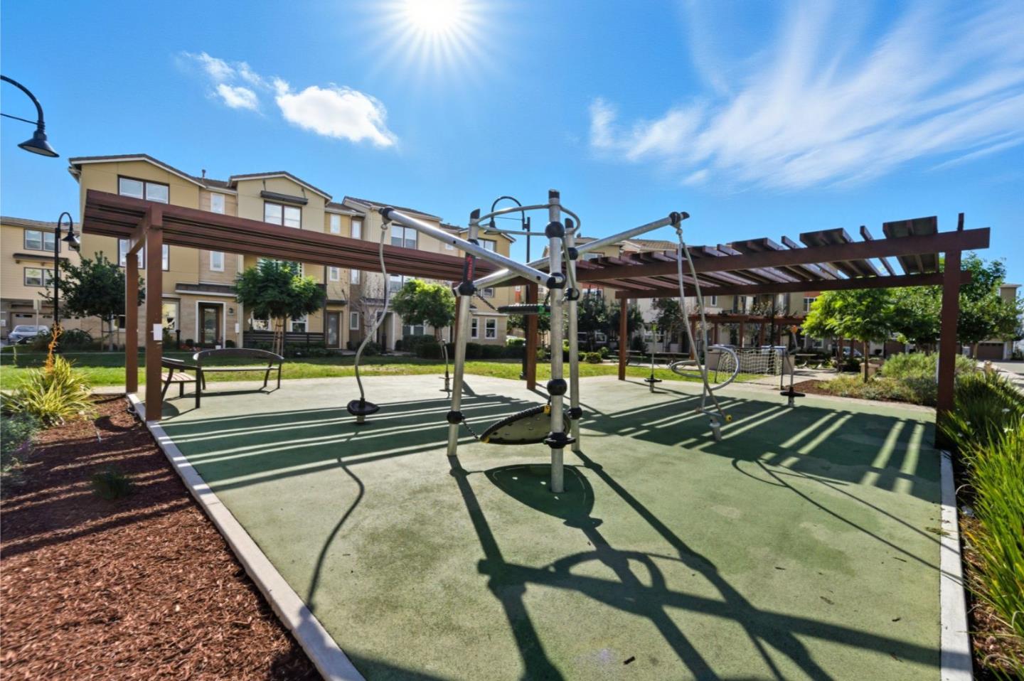 Detail Gallery Image 30 of 31 For 1206 California Cir, Milpitas,  CA 95035 - 2 Beds | 2/1 Baths