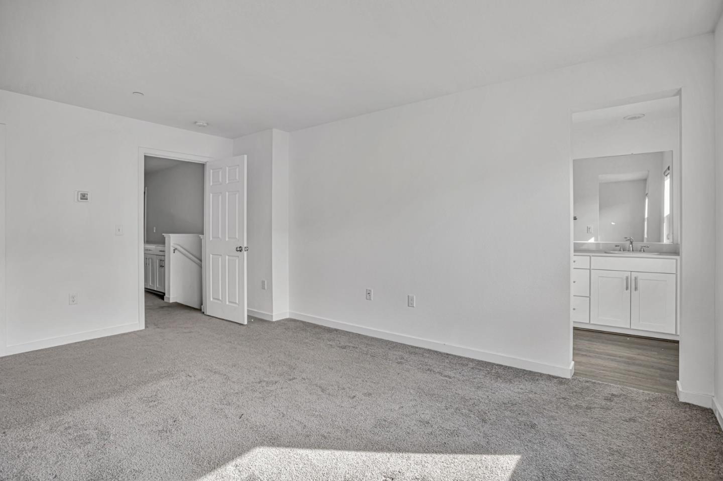 Detail Gallery Image 7 of 14 For 3019 Magical Walk, Sacramento,  CA 95835 - 3 Beds | 2/1 Baths