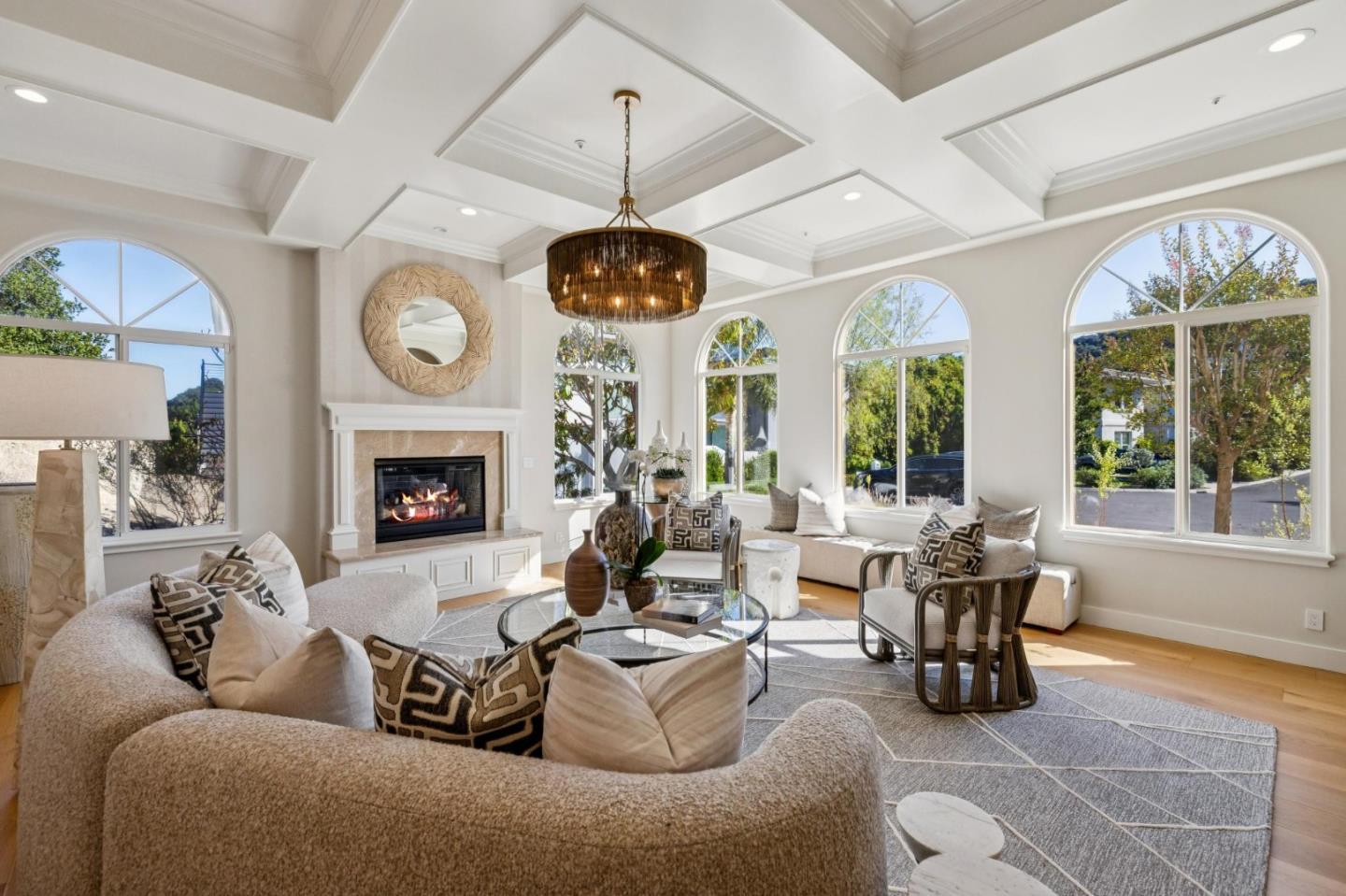 Detail Gallery Image 16 of 72 For 289 Kings Ct, San Carlos,  CA 94070 - 4 Beds | 3/1 Baths