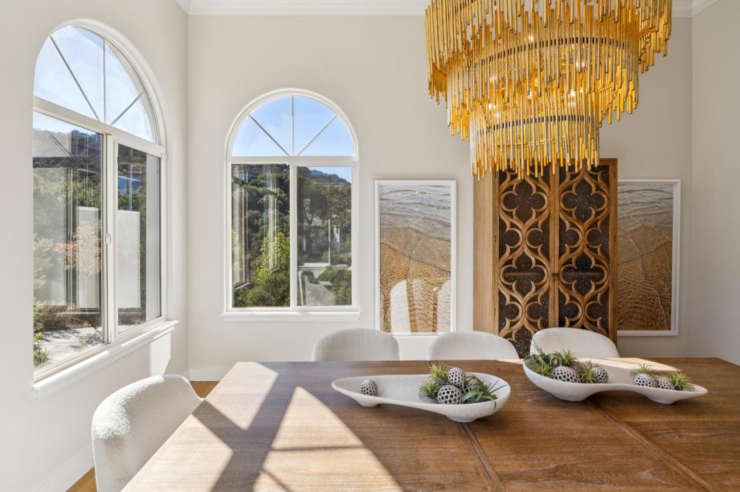 Detail Gallery Image 40 of 72 For 289 Kings Ct, San Carlos,  CA 94070 - 4 Beds | 3/1 Baths