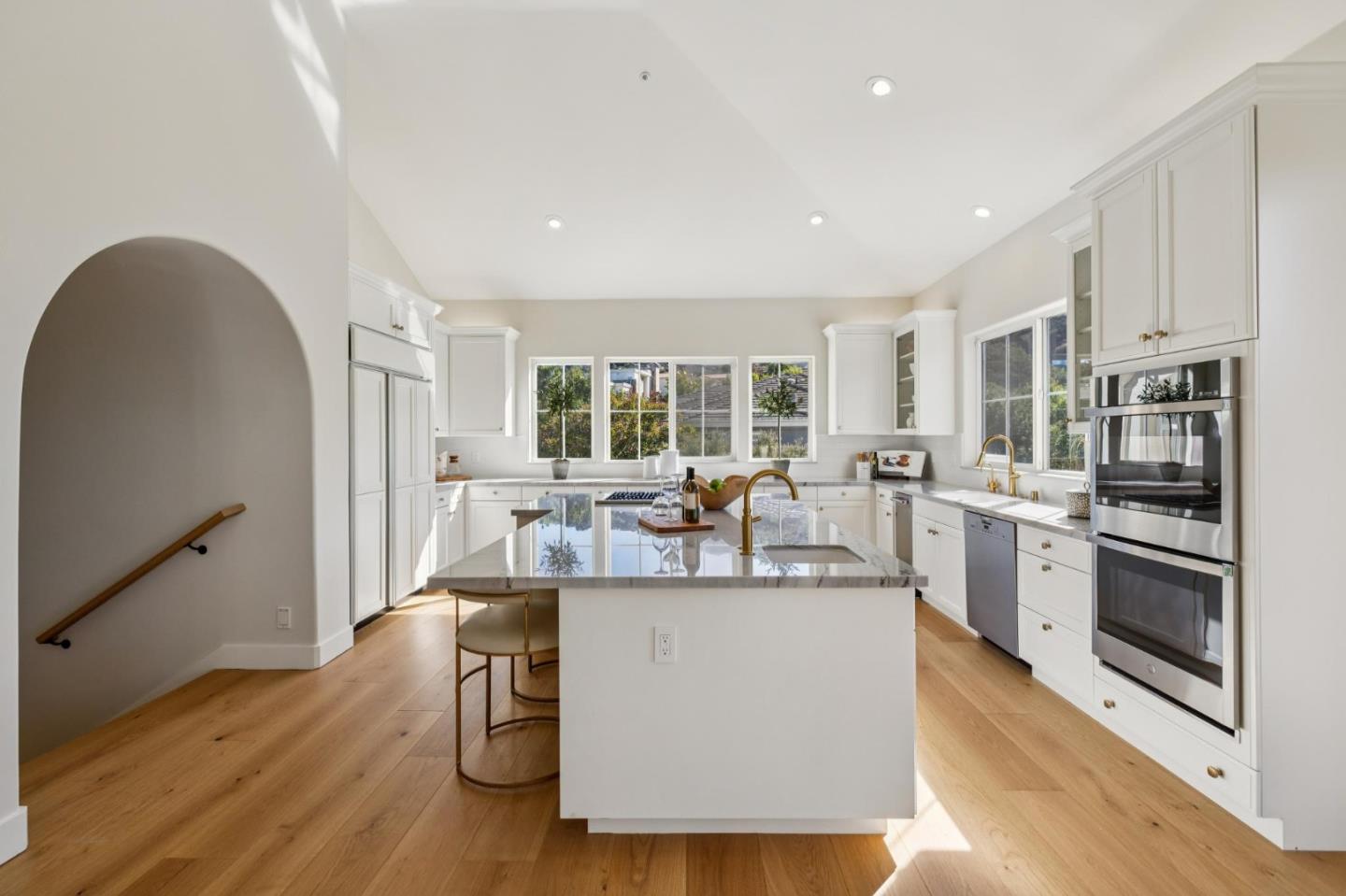 Detail Gallery Image 66 of 72 For 289 Kings Ct, San Carlos,  CA 94070 - 4 Beds | 3/1 Baths