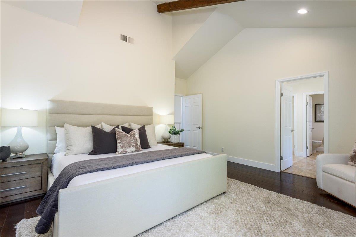 Detail Gallery Image 14 of 26 For 3647 Jefferson Ave, Redwood City,  CA 94062 - 3 Beds | 2 Baths