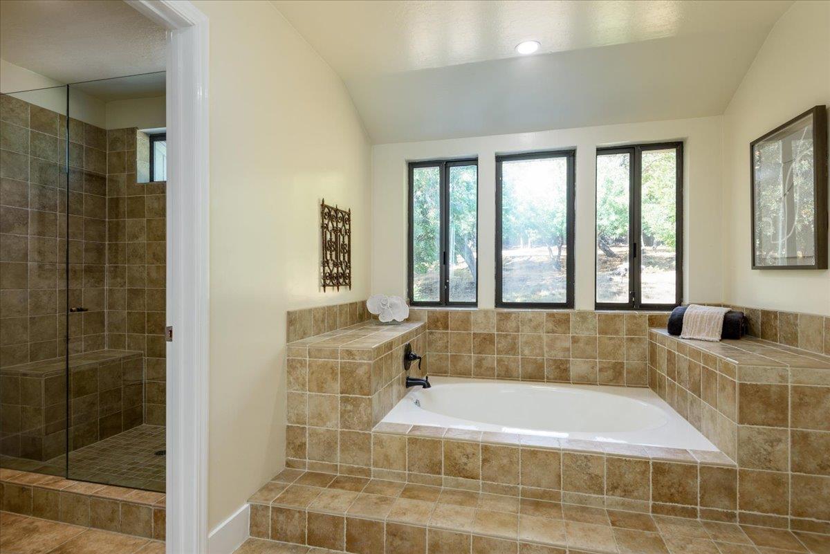 Detail Gallery Image 17 of 26 For 3647 Jefferson Ave, Redwood City,  CA 94062 - 3 Beds | 2 Baths