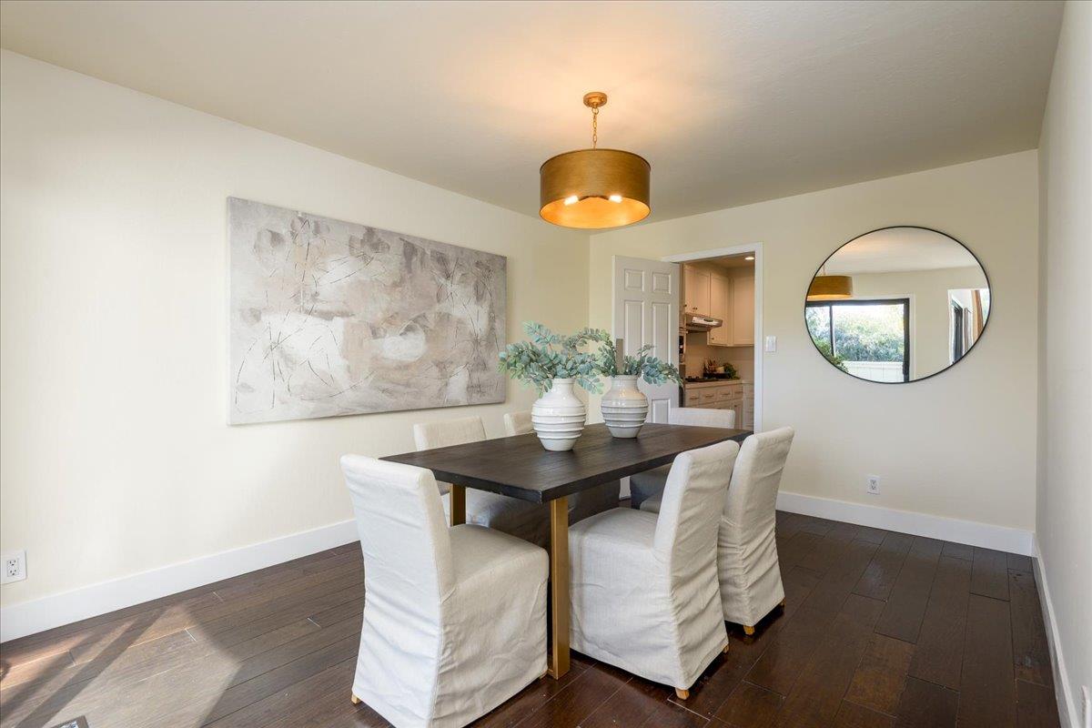 Detail Gallery Image 7 of 26 For 3647 Jefferson Ave, Redwood City,  CA 94062 - 3 Beds | 2 Baths