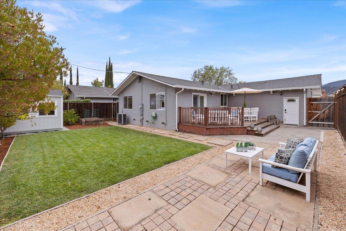 Detail Gallery Image 22 of 26 For 1957 Wilfred Way, San Jose,  CA 95124 - 3 Beds | 2 Baths