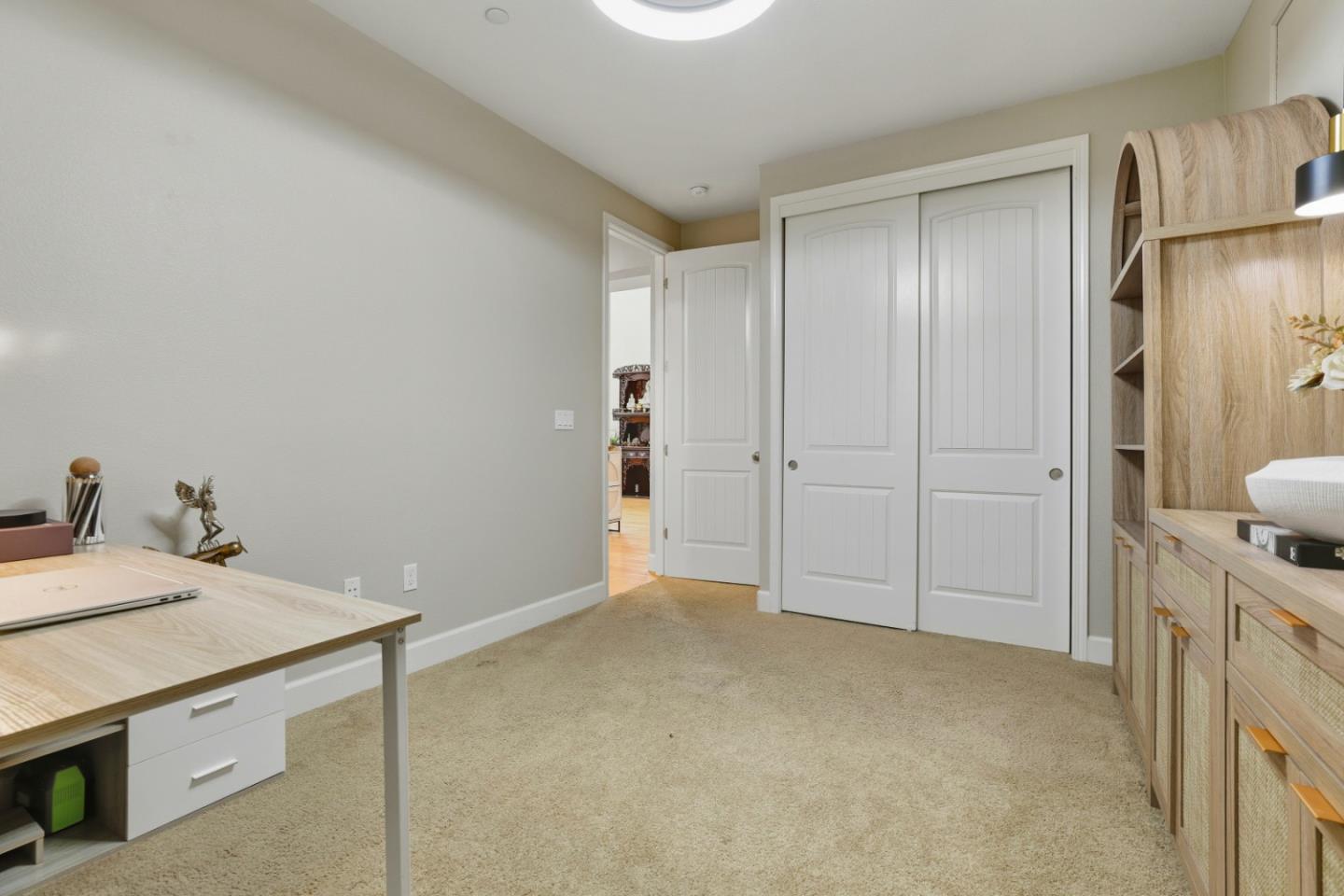 Detail Gallery Image 18 of 43 For 264 Windsong Way, Gilroy,  CA 95020 - 4 Beds | 3 Baths