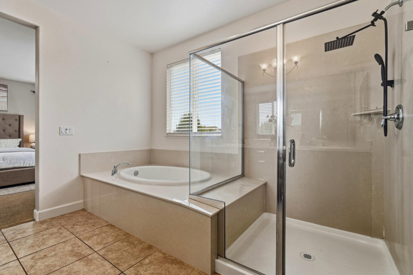 Detail Gallery Image 26 of 43 For 264 Windsong Way, Gilroy,  CA 95020 - 4 Beds | 3 Baths