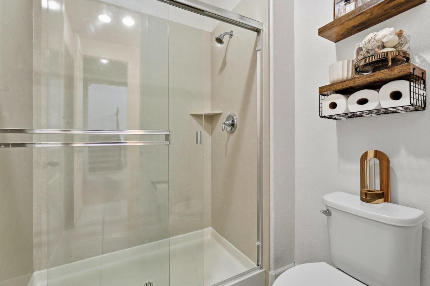 Detail Gallery Image 34 of 43 For 264 Windsong Way, Gilroy,  CA 95020 - 4 Beds | 3 Baths