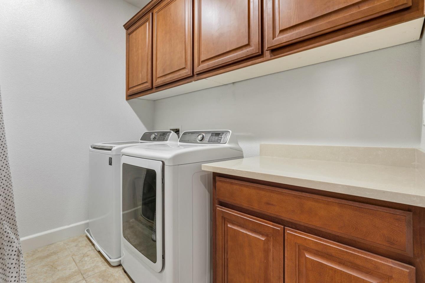 Detail Gallery Image 36 of 43 For 264 Windsong Way, Gilroy,  CA 95020 - 4 Beds | 3 Baths