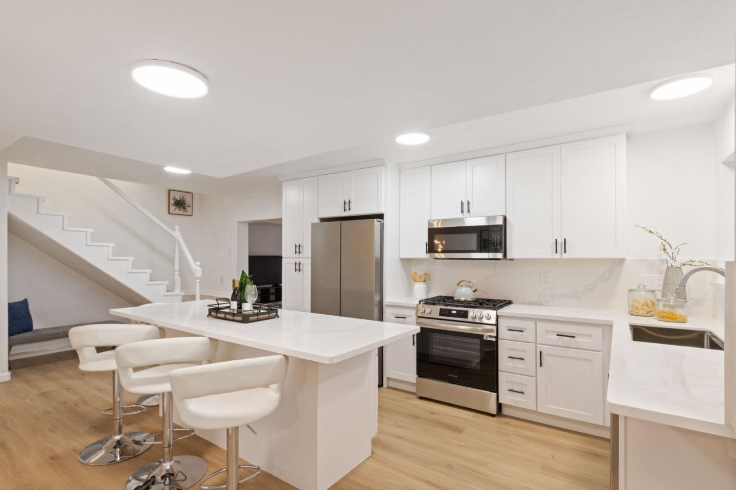 Detail Gallery Image 10 of 48 For 42932 Peachwood St, Fremont,  CA 94538 - 6 Beds | 5 Baths