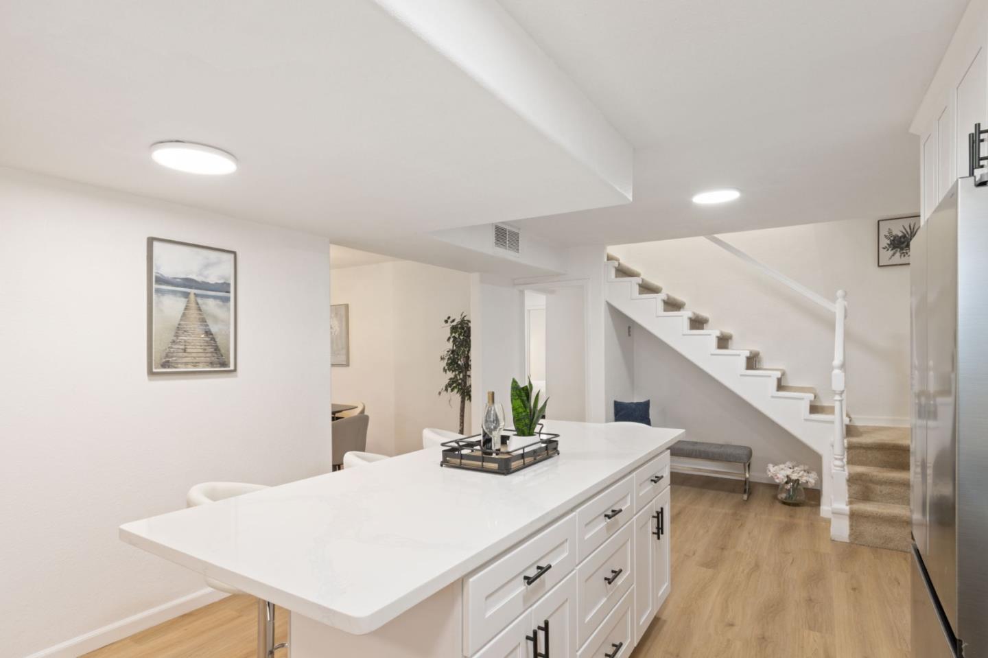 Detail Gallery Image 12 of 48 For 42932 Peachwood St, Fremont,  CA 94538 - 6 Beds | 5 Baths