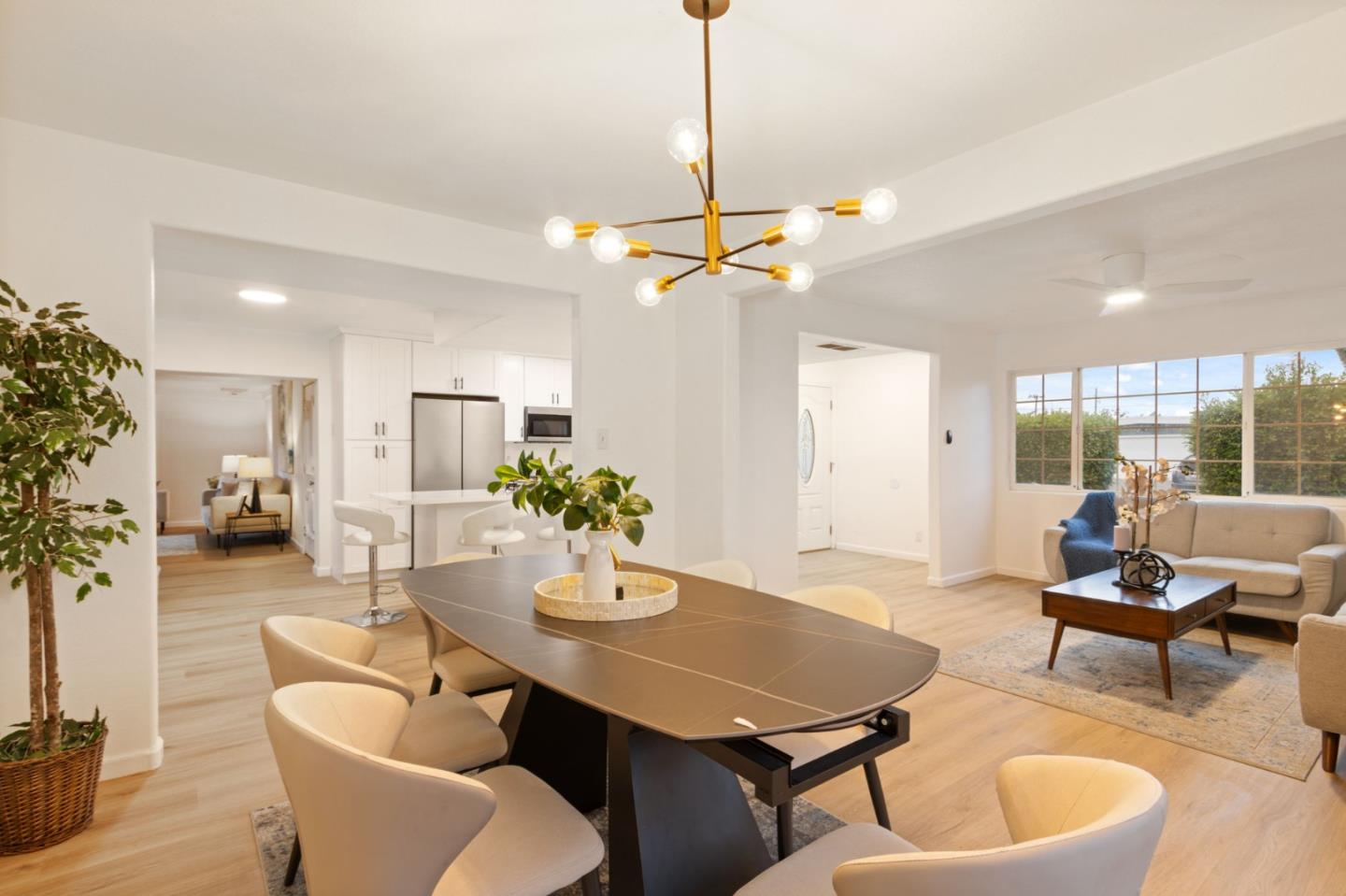 Detail Gallery Image 14 of 48 For 42932 Peachwood St, Fremont,  CA 94538 - 6 Beds | 5 Baths