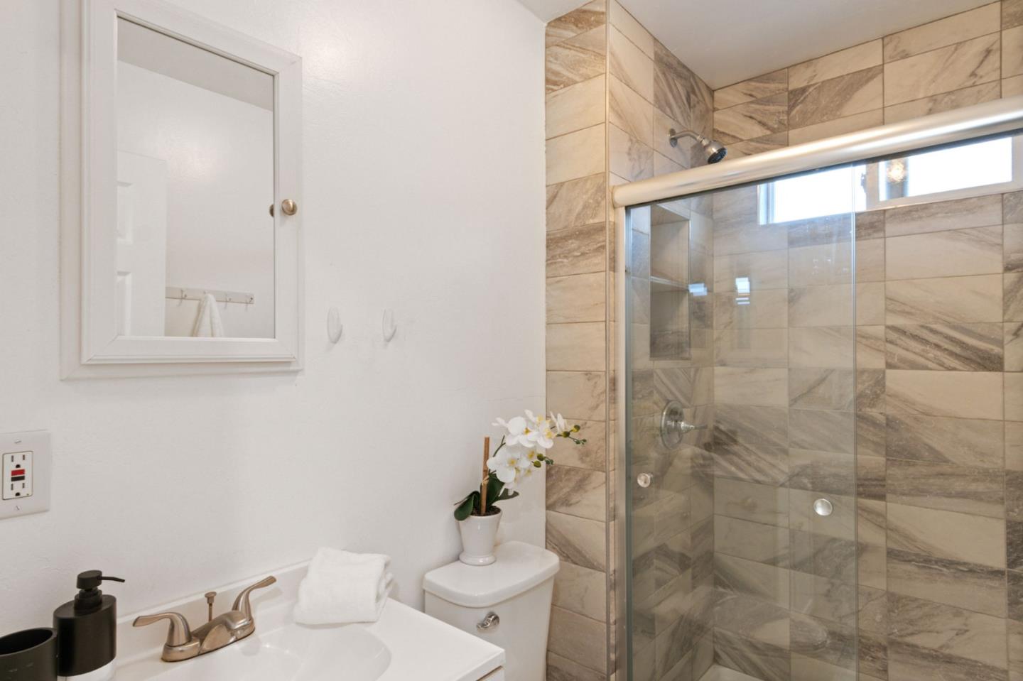 Detail Gallery Image 29 of 48 For 42932 Peachwood St, Fremont,  CA 94538 - 6 Beds | 5 Baths