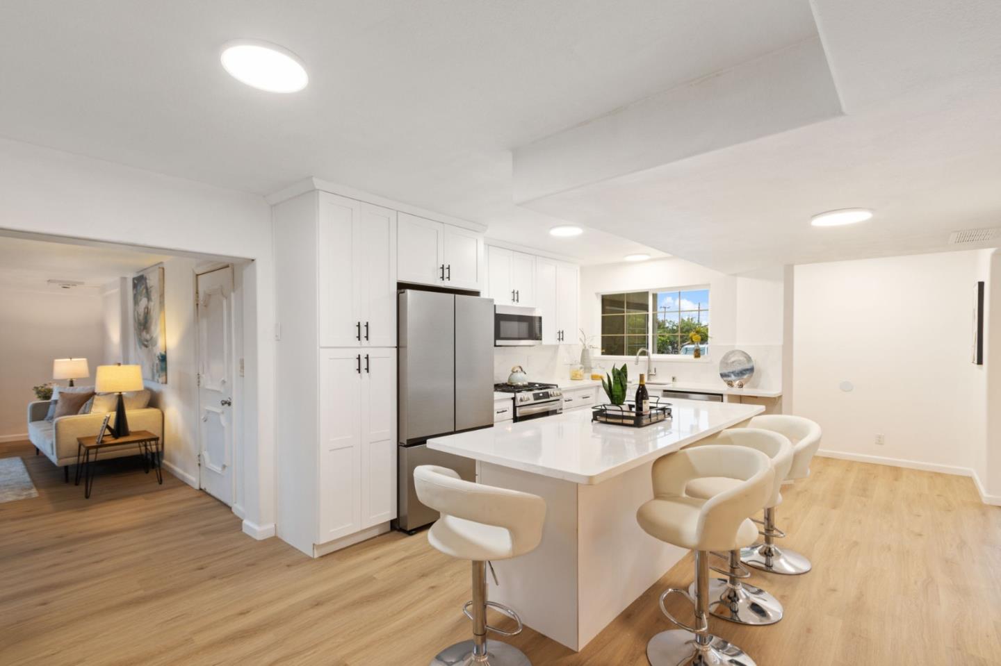 Detail Gallery Image 8 of 48 For 42932 Peachwood St, Fremont,  CA 94538 - 6 Beds | 5 Baths