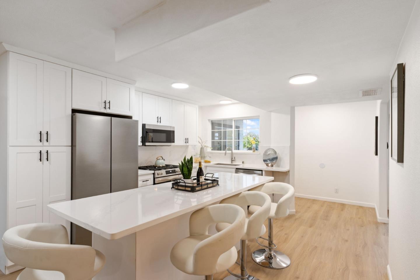 Detail Gallery Image 9 of 48 For 42932 Peachwood St, Fremont,  CA 94538 - 6 Beds | 5 Baths