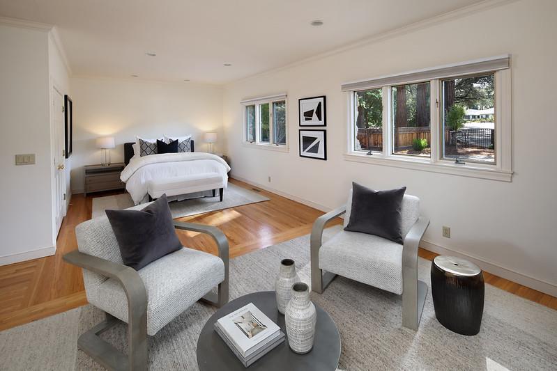 Detail Gallery Image 10 of 15 For 12797 Normandy Ln, Los Altos Hills,  CA 94022 - 7 Beds | 5/1 Baths