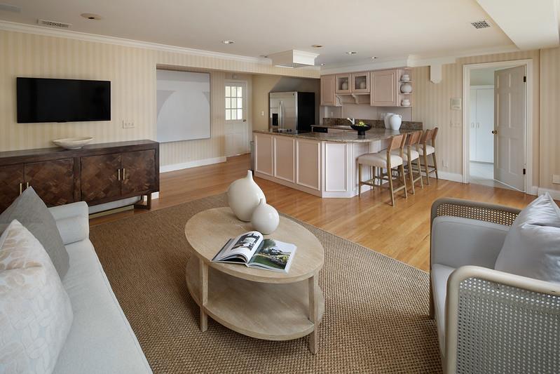 Detail Gallery Image 11 of 15 For 12797 Normandy Ln, Los Altos Hills,  CA 94022 - 7 Beds | 5/1 Baths