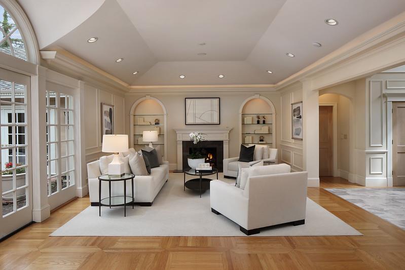 Detail Gallery Image 3 of 15 For 12797 Normandy Ln, Los Altos Hills,  CA 94022 - 7 Beds | 5/1 Baths